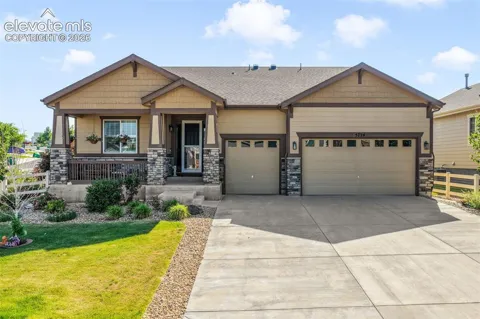 5724 Berry Ridge Way