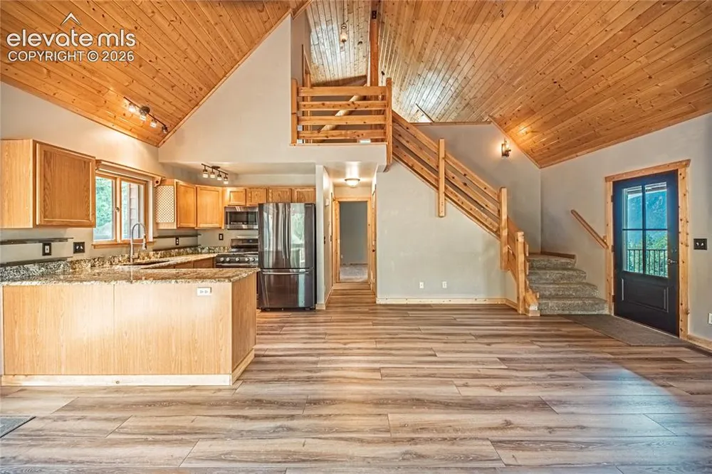 10668 W Highway 24 Green Mountain Falls, CO 80819