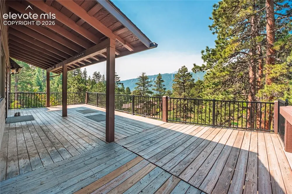 10668 W Highway 24 Green Mountain Falls, CO 80819