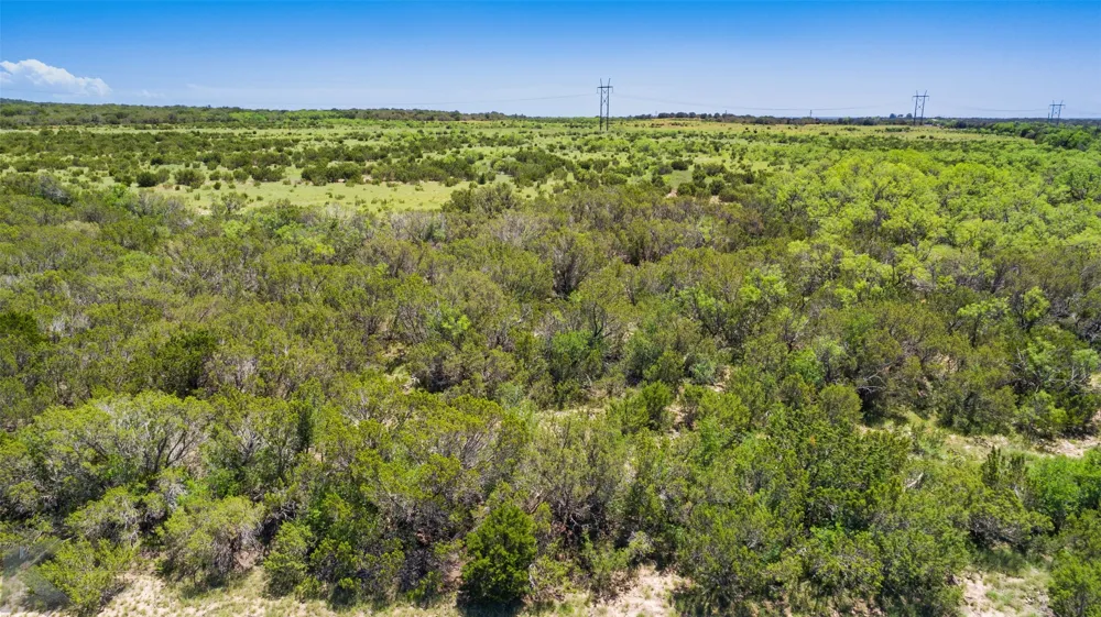 4897 FM 1086 Bradshaw, TX 79567