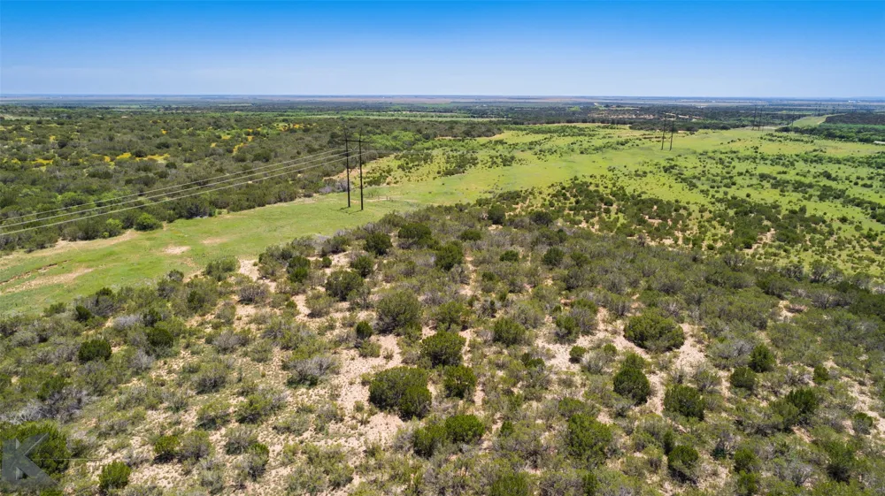 4897 FM 1086 Bradshaw, TX 79567