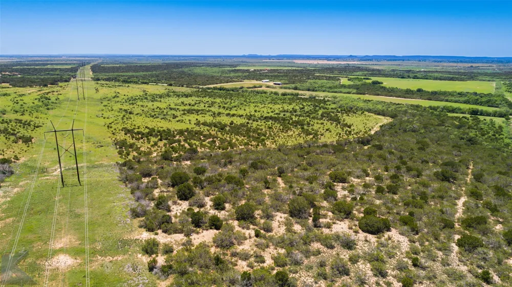 4897 FM 1086 Bradshaw, TX 79567