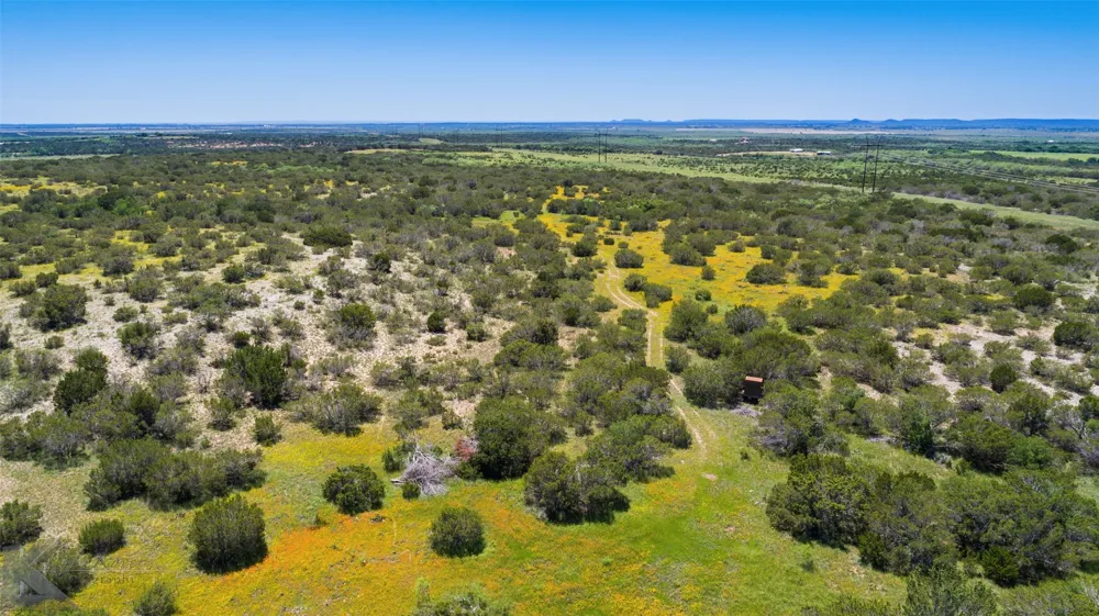 4897 FM 1086 Bradshaw, TX 79567