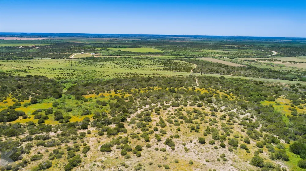 4897 FM 1086 Bradshaw, TX 79567