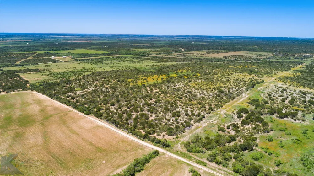 4897 FM 1086 Bradshaw, TX 79567