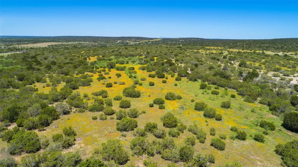 4897 FM 1086 Bradshaw, TX 79567