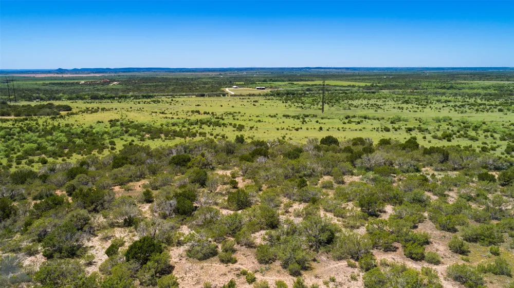 4897 FM 1086 Bradshaw, TX 79567