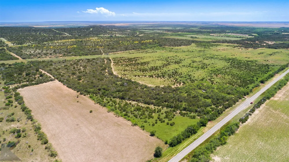 4897 FM 1086 Bradshaw, TX 79567