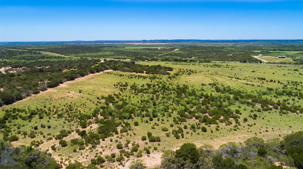 4897 FM 1086 Bradshaw, TX 79567