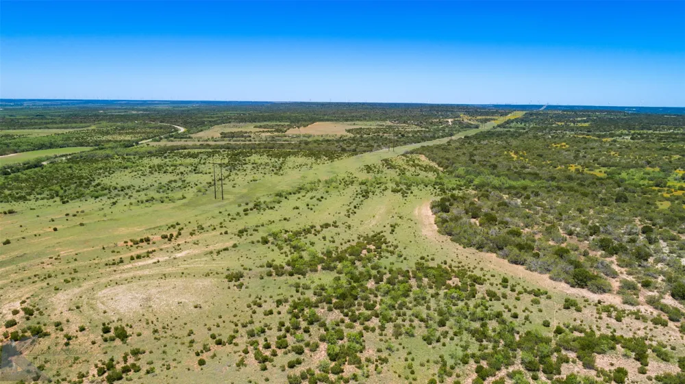 4897 FM 1086 Bradshaw, TX 79567