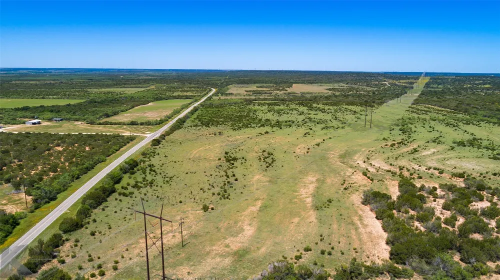 4897 FM 1086 Bradshaw, TX 79567