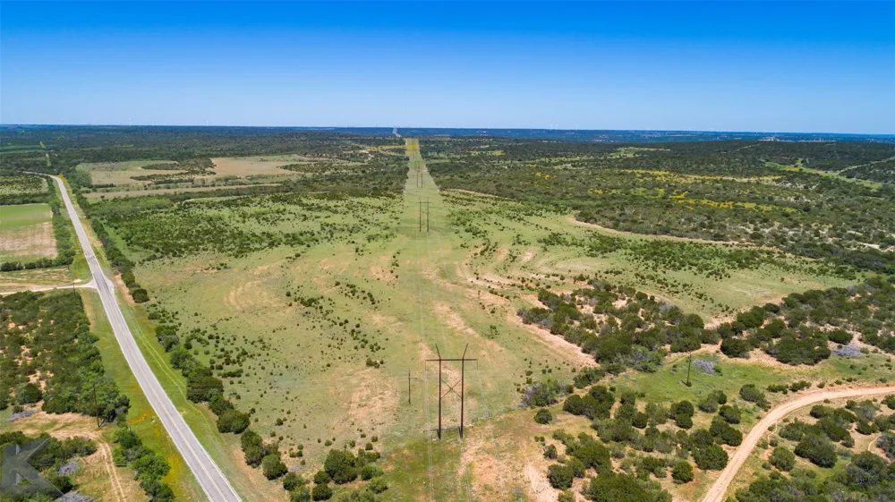 4897 FM 1086 Bradshaw, TX 79567