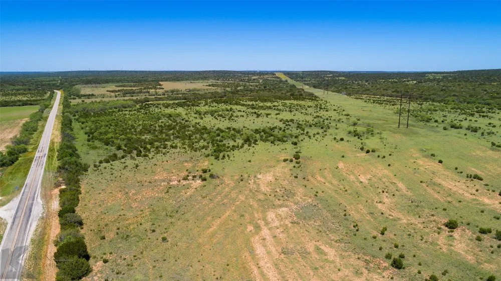 4897 FM 1086 Bradshaw, TX 79567