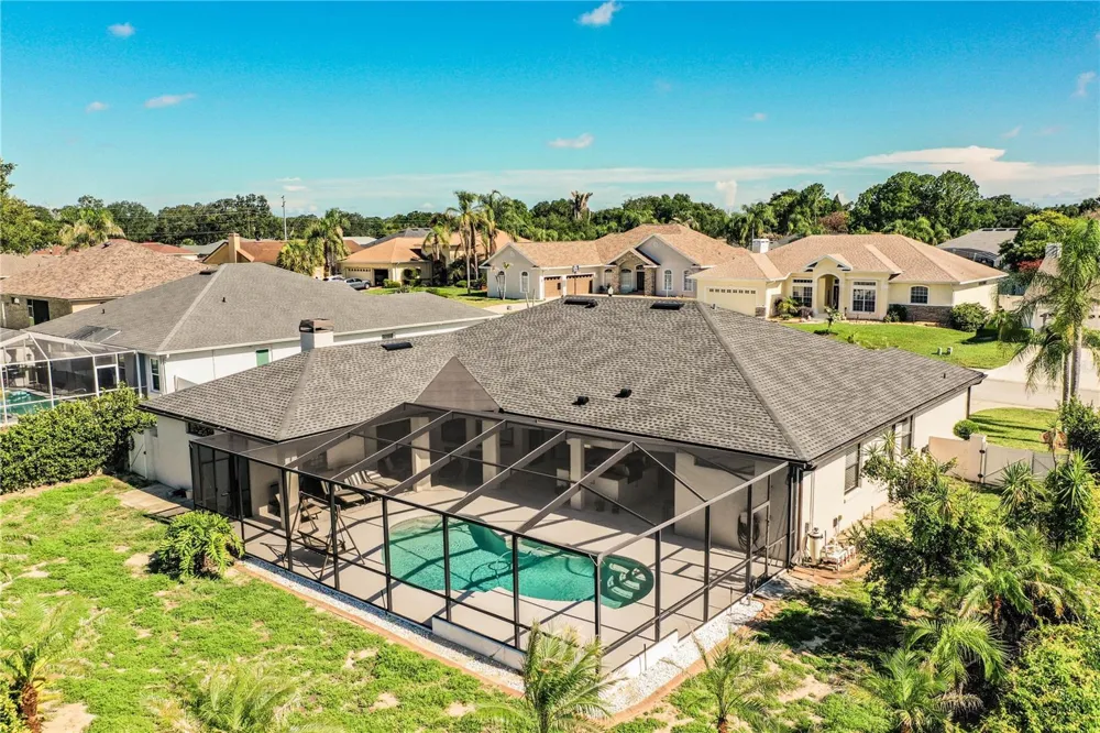 2205 CHESTERFIELD CIRCLE Lakeland, FL 33813