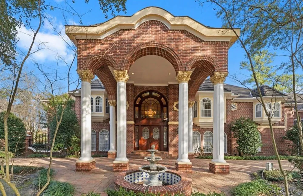 2907 Cedar Woods Place Houston, TX 77068