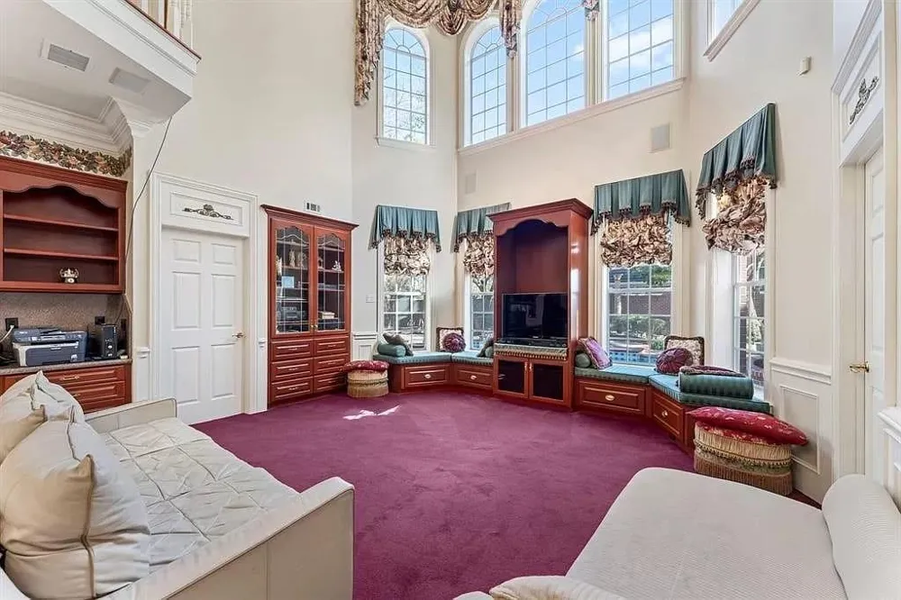 2907 Cedar Woods Place Houston, TX 77068
