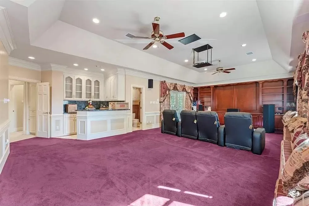 2907 Cedar Woods Place Houston, TX 77068
