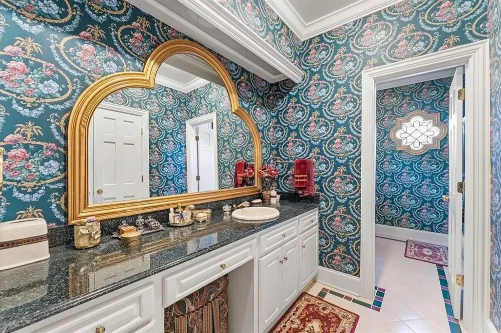 2907 Cedar Woods Place Houston, TX 77068