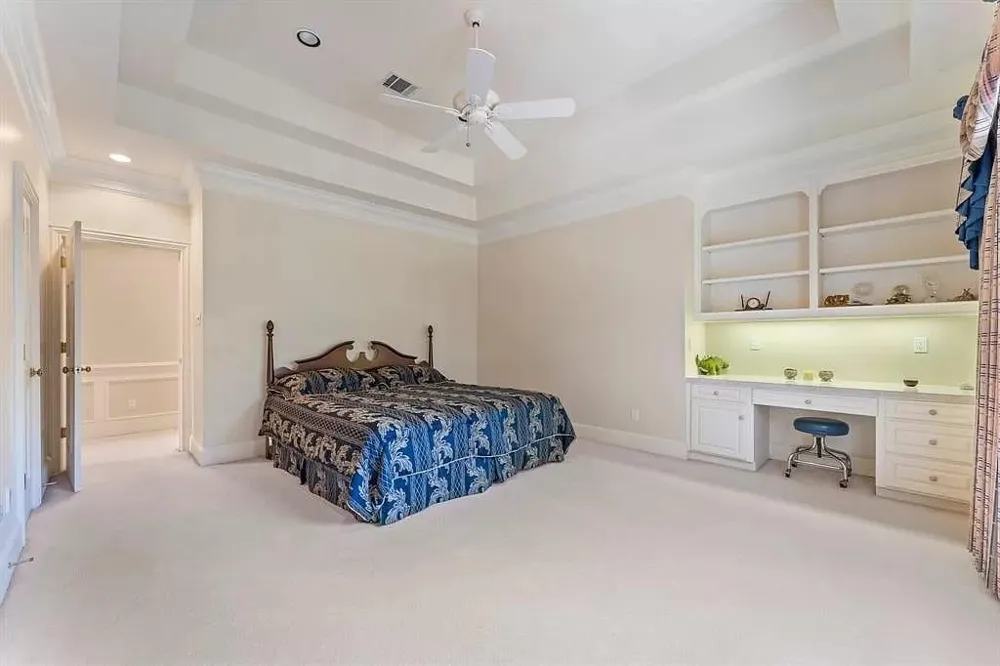 2907 Cedar Woods Place Houston, TX 77068