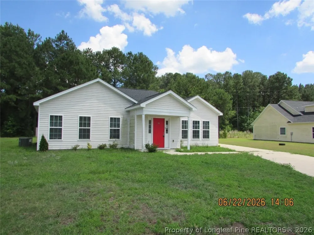 171 Miry Creek Lane Clinton, NC 28328