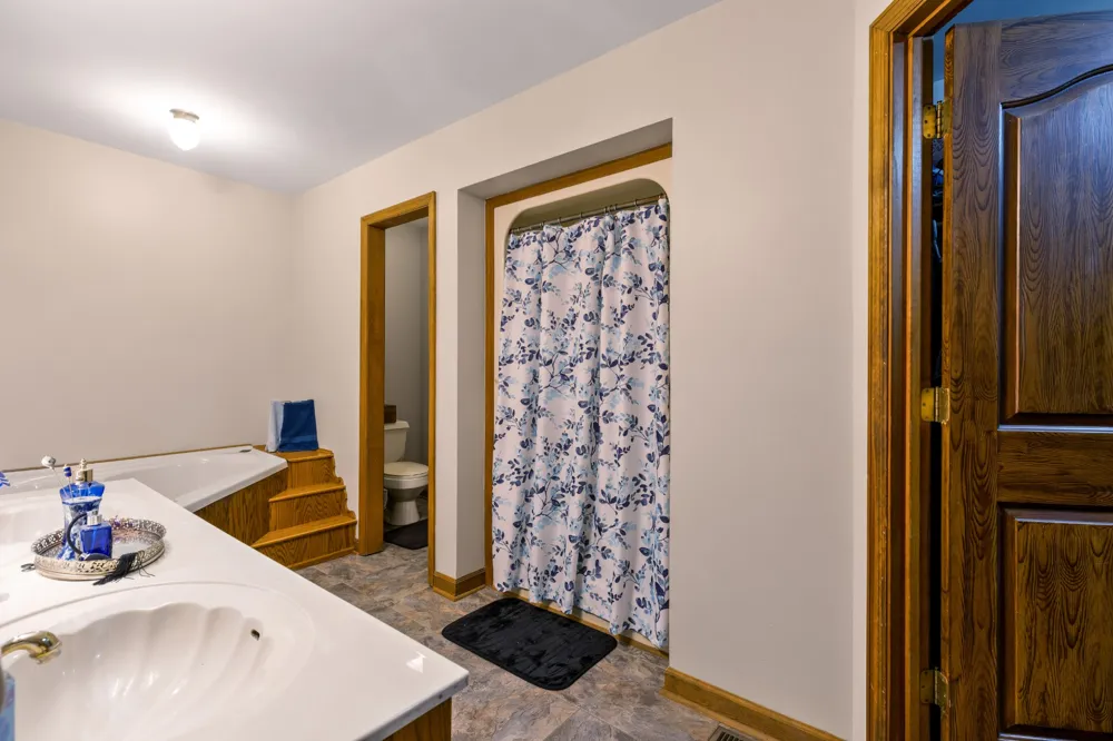 2325 Old Well Rd Morrison, TN 37357