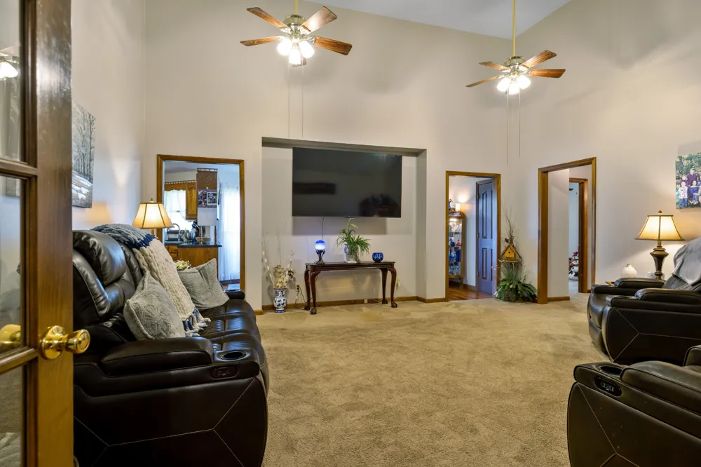 2325 Old Well Rd Morrison, TN 37357