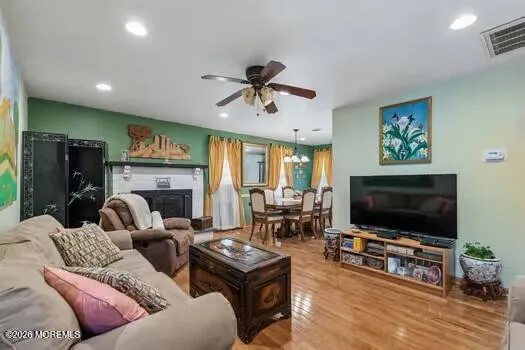31 Nejecho Drive Brick, NJ 08723
