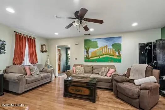 31 Nejecho Drive Brick, NJ 08723