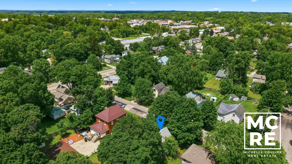 430 E Bond Street Hastings City, MI 49058
