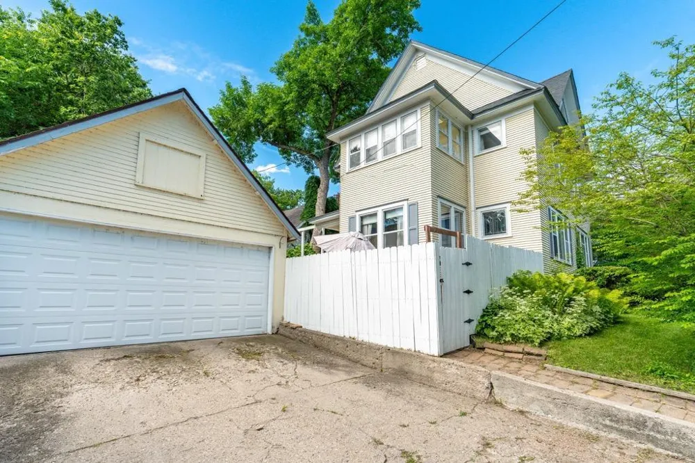 348 Whitford Street Fergus Falls, MN 56537