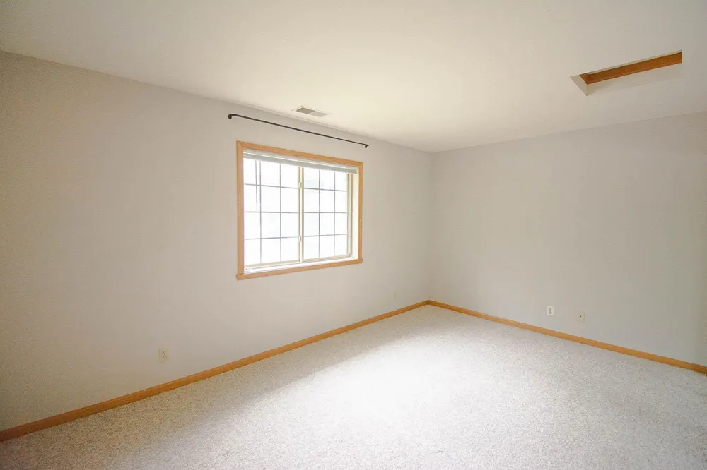 1876 Deerhaven Lane NE #2 Rochester, MN 55906