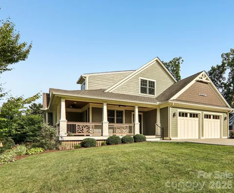 17 Hamilton Woods Lane
