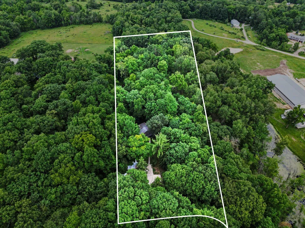 11355 108th Street SE Alto, MI 49302
