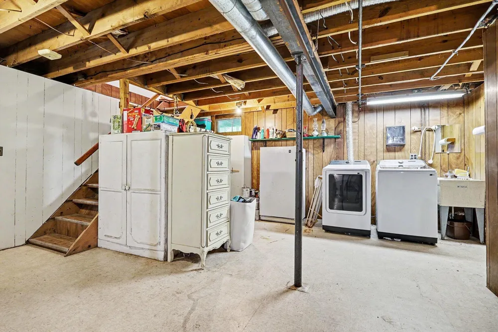 11355 108th Street SE Alto, MI 49302