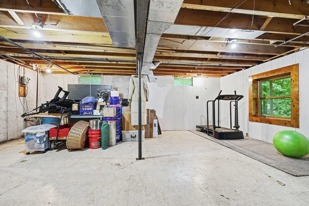 11355 108th Street SE Alto, MI 49302