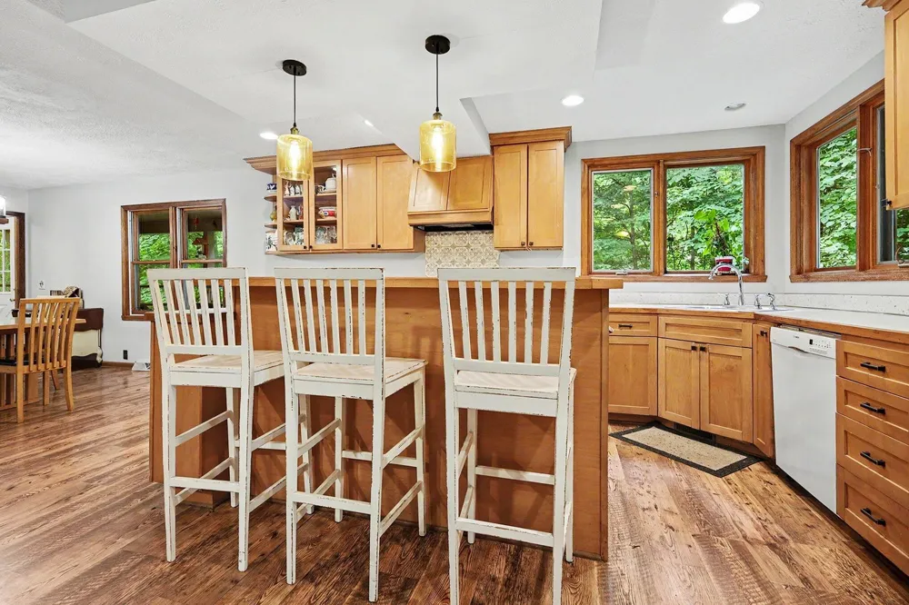 11355 108th Street SE Alto, MI 49302