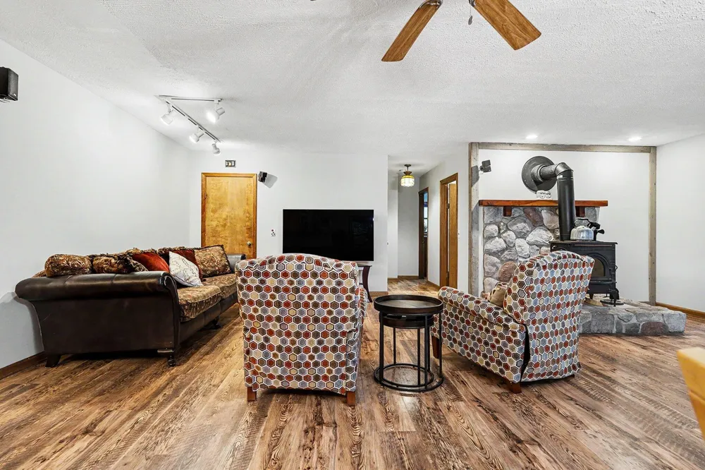 11355 108th Street SE Alto, MI 49302