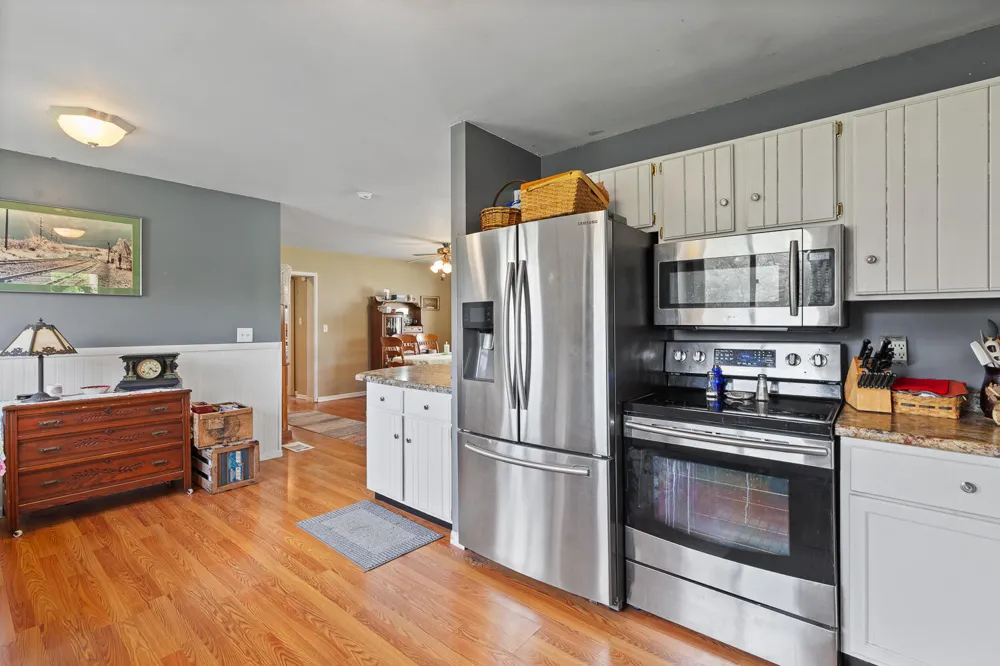 14321 W Austin Road Manchester, MI 48158