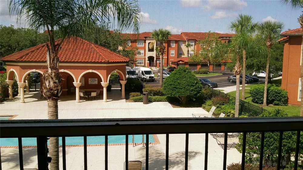 5518 METROWEST BOULEVARD #207 Orlando, FL 32811