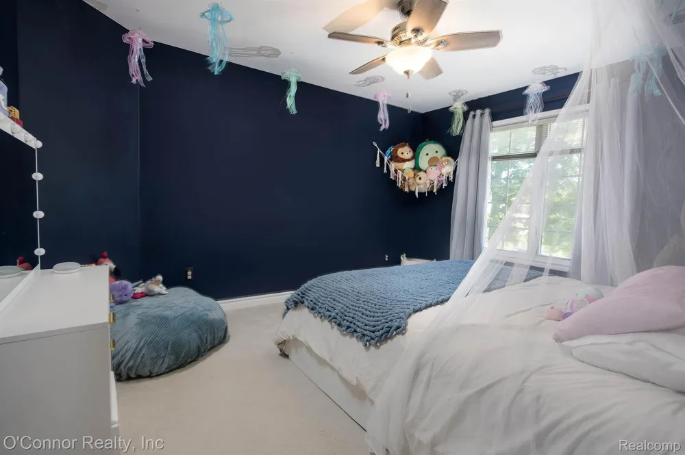 3239 Turnberry Port Huron Charter Township, MI 48060