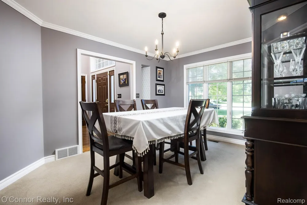 3239 Turnberry Port Huron Charter Township, MI 48060
