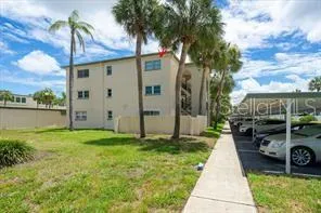 11720 PARK BOULEVARD #301 Seminole, FL 33772
