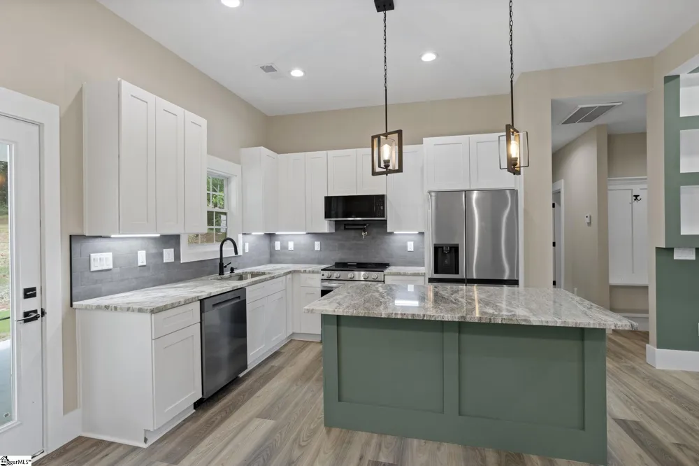 207 Eastview Drive Pickens, SC 29671