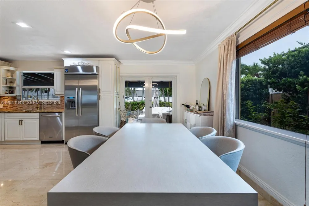 3220 NE 164th St North Miami Beach, FL 33160