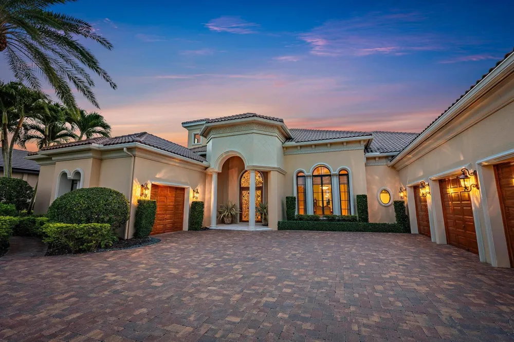 7287 Horizon Drive West Palm Beach, FL 33412