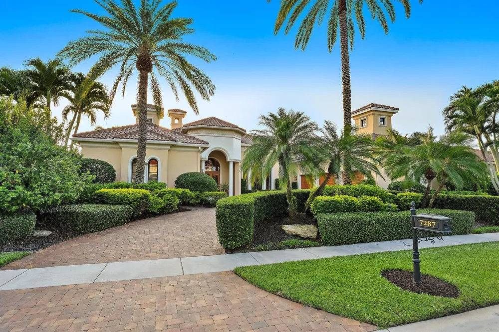 7287 Horizon Drive West Palm Beach, FL 33412