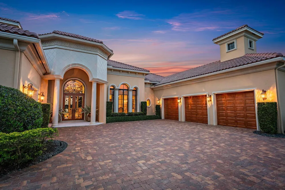 7287 Horizon Drive West Palm Beach, FL 33412