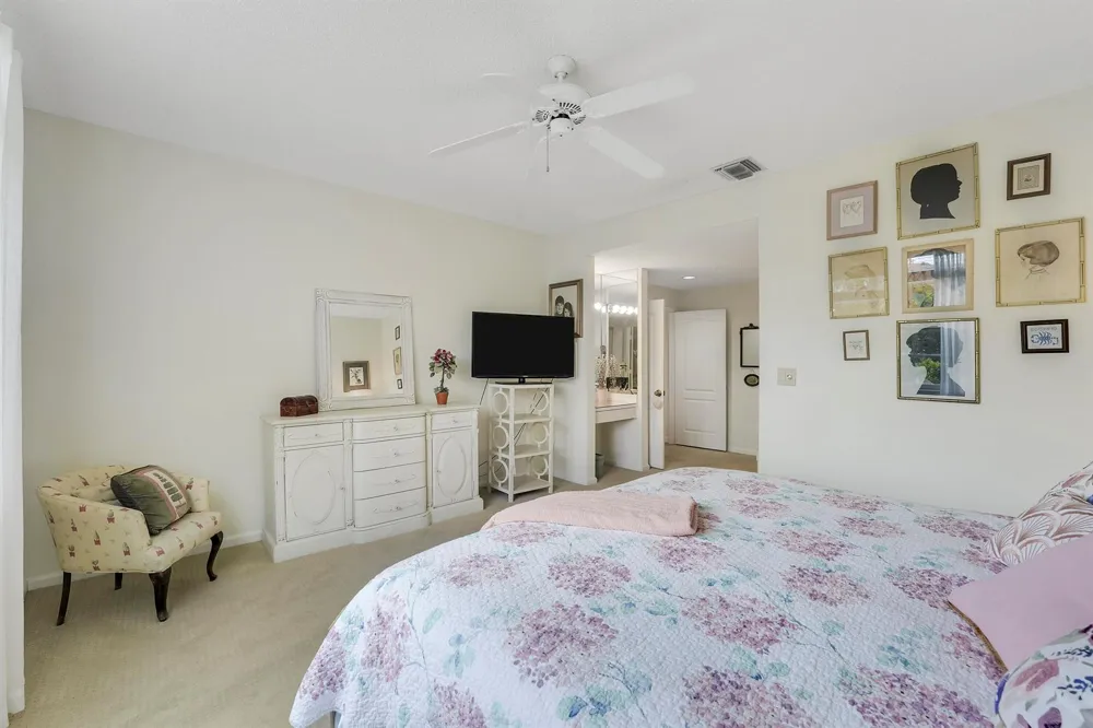 110 Legendary Circle Palm Beach Gardens, FL 33418
