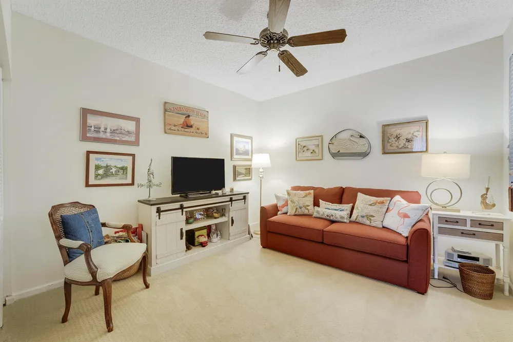 110 Legendary Circle Palm Beach Gardens, FL 33418