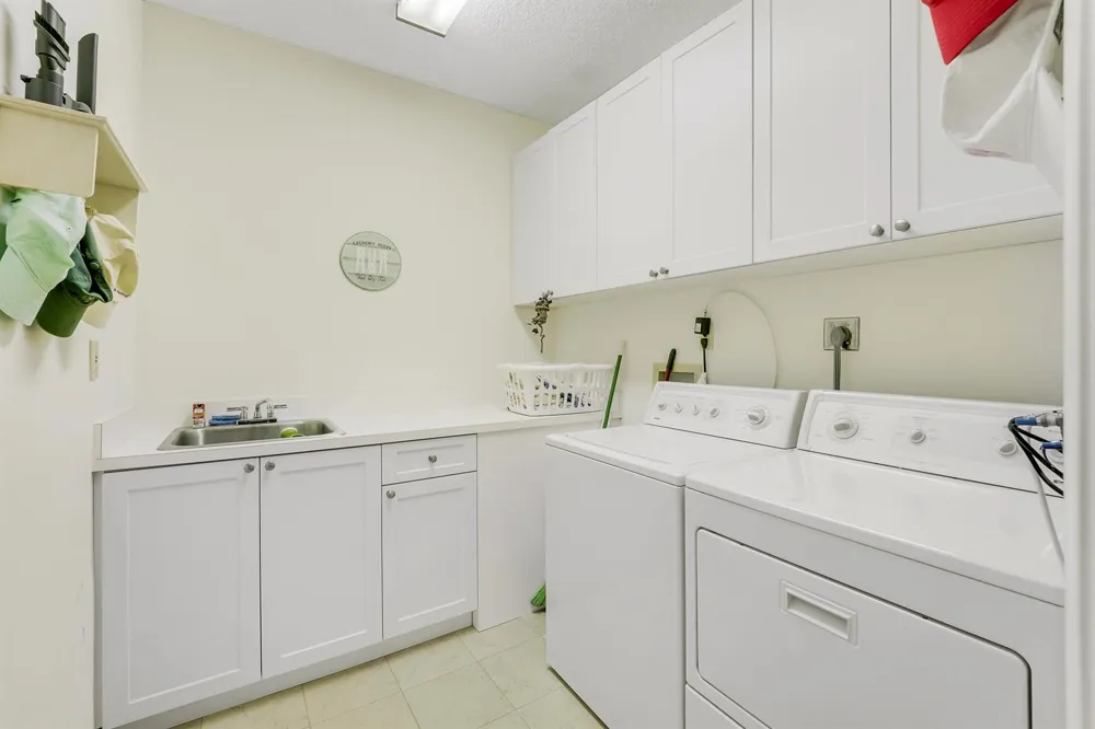 110 Legendary Circle Palm Beach Gardens, FL 33418